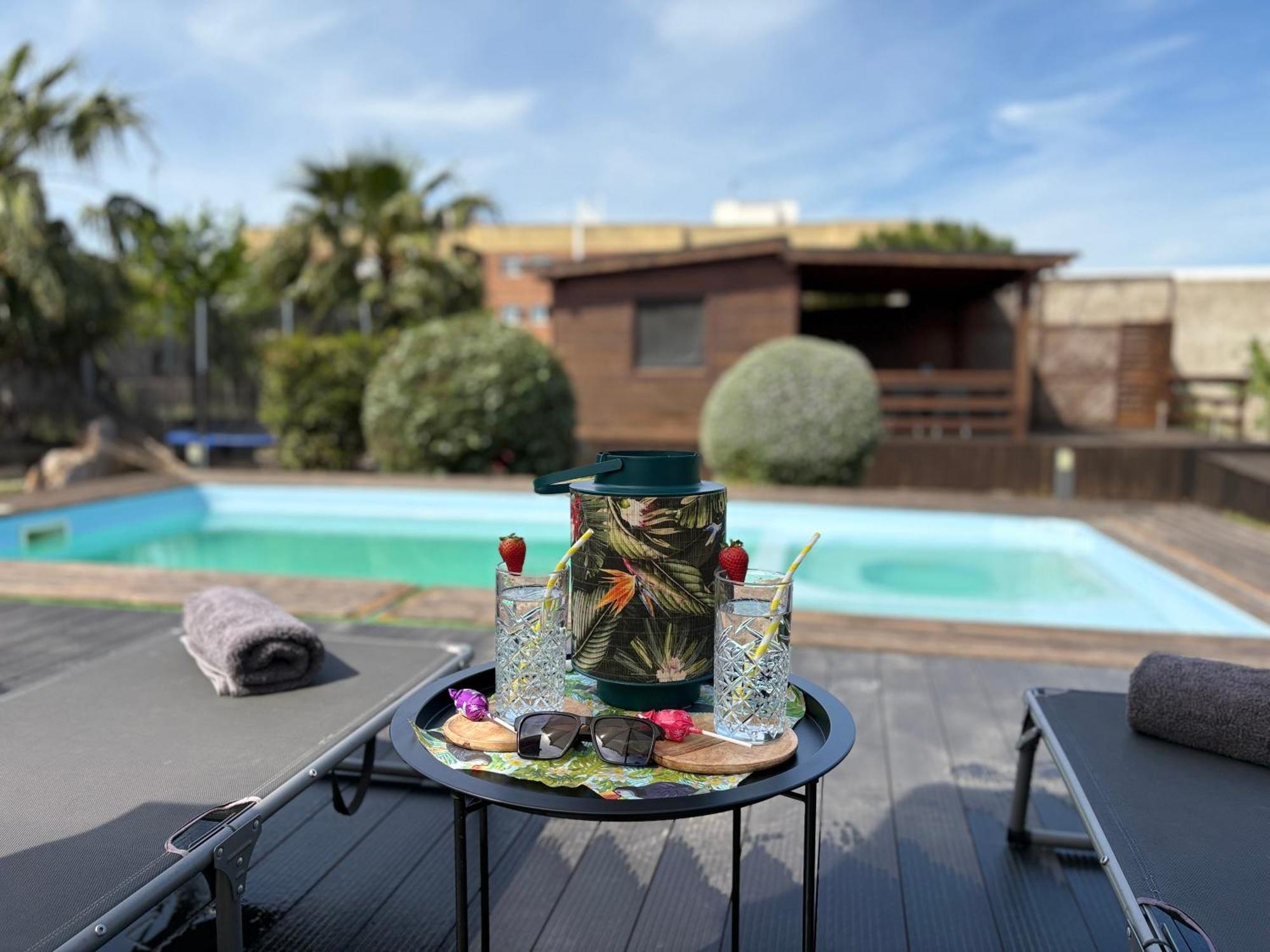Villa Paquita - Delta De L'Ebre デルテブレ エクステリア 写真